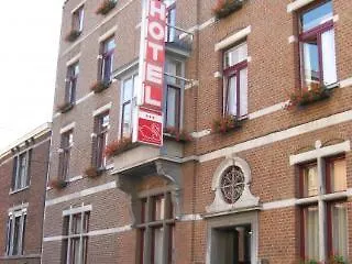 Otel Le Cygne D'argent