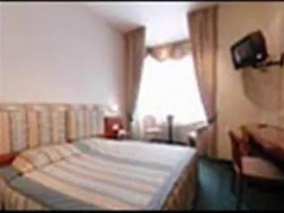 Hotel Le Cygne D'argent 3*